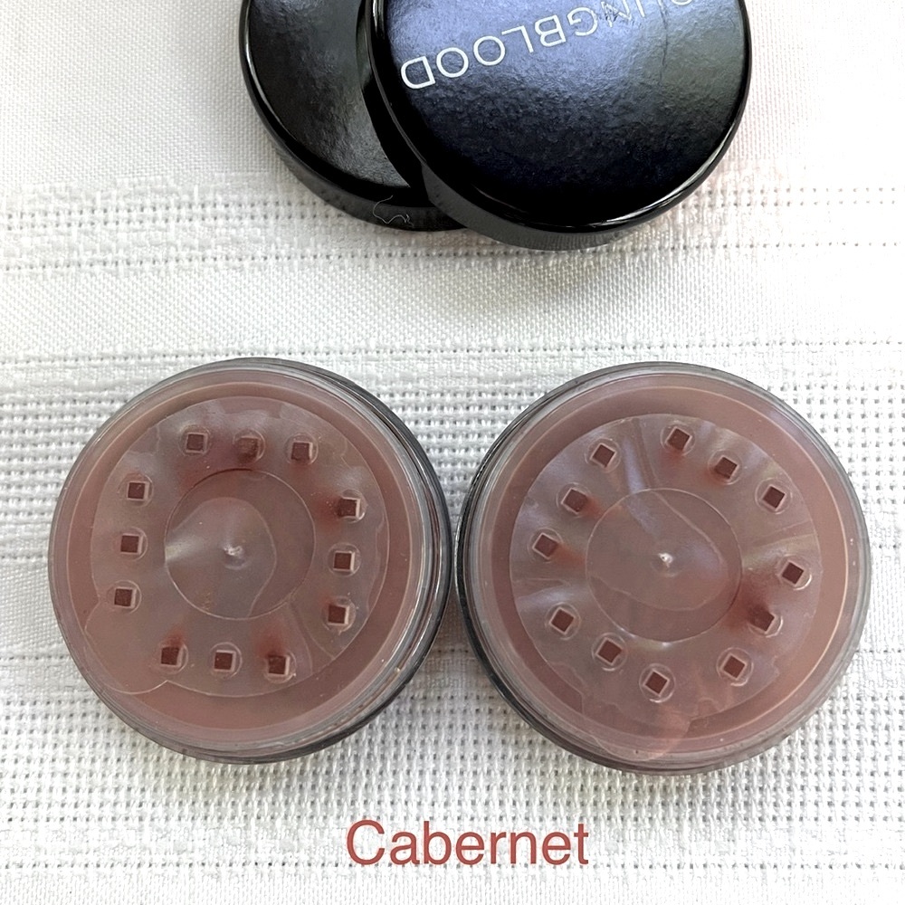 YOUNGBLOOD Bundle NEW Natural Mineral‎ Foundation Blush Hi-DEF Brushes
💥SALE💥 - Picture 10 of 16